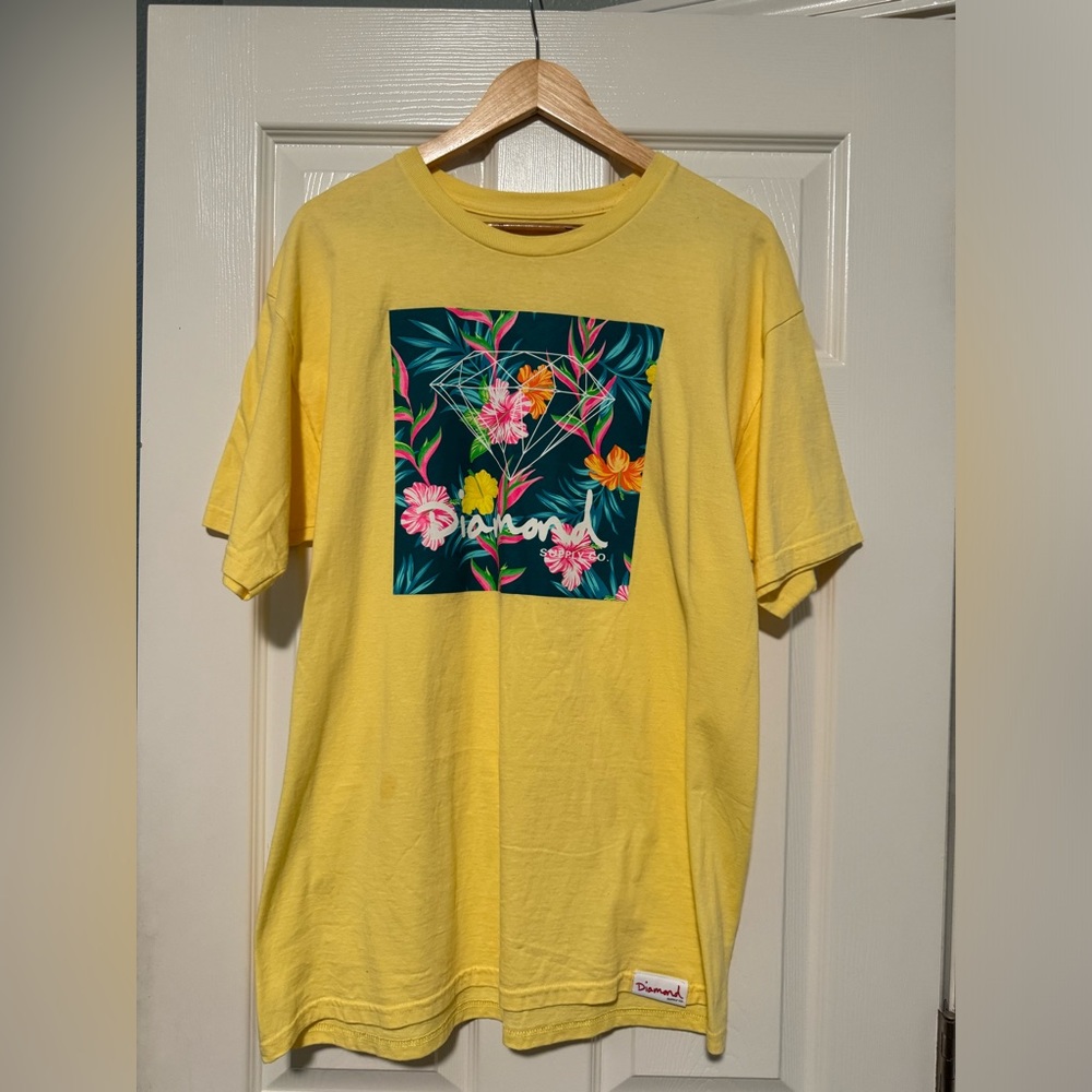Diamond Supply co Yellow tee